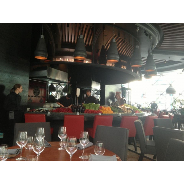 Ресторанный сервис бронирования столиков menu-rest.com - Интерьер ресторана "Novikov"