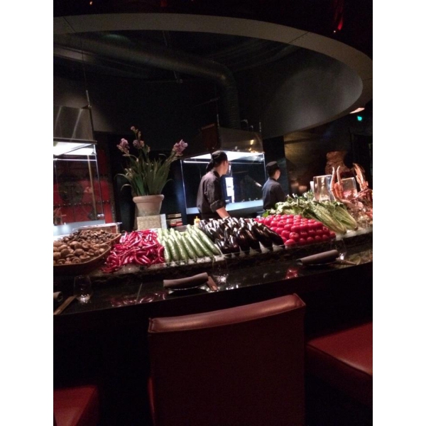 Ресторанный сервис бронирования столиков menu-rest.com - Интерьер ресторана "Novikov"