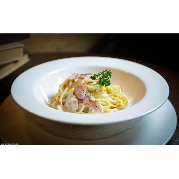 Ресторанный сервис бронирования столиков menu-rest.com - Интерьер ресторана "The Family"