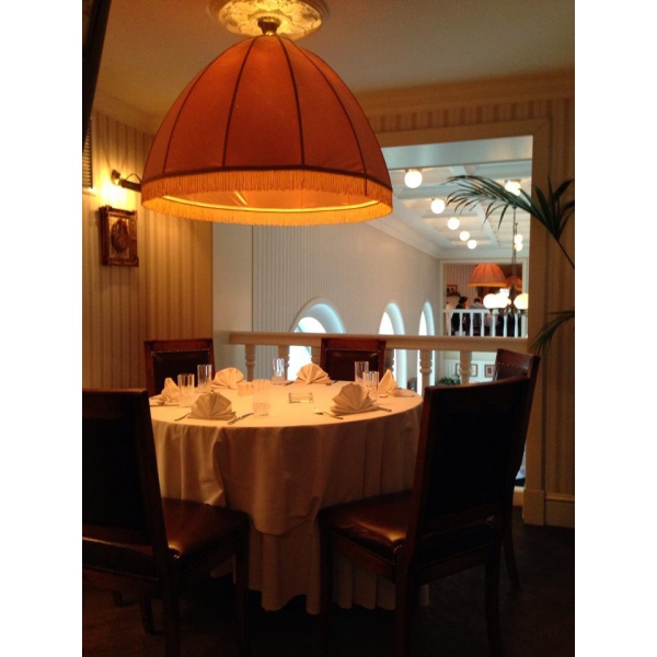 Ресторанный сервис бронирования столиков menu-rest.com - Интерьер ресторана "Павильон"