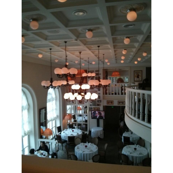 Ресторанный сервис бронирования столиков menu-rest.com - Интерьер ресторана "Павильон"