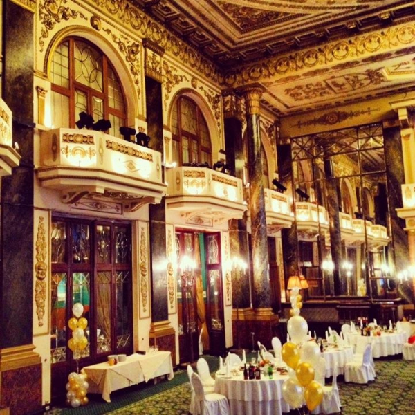 Ресторанный сервис бронирования столиков menu-rest.com - Интерьер ресторана "Яръ"