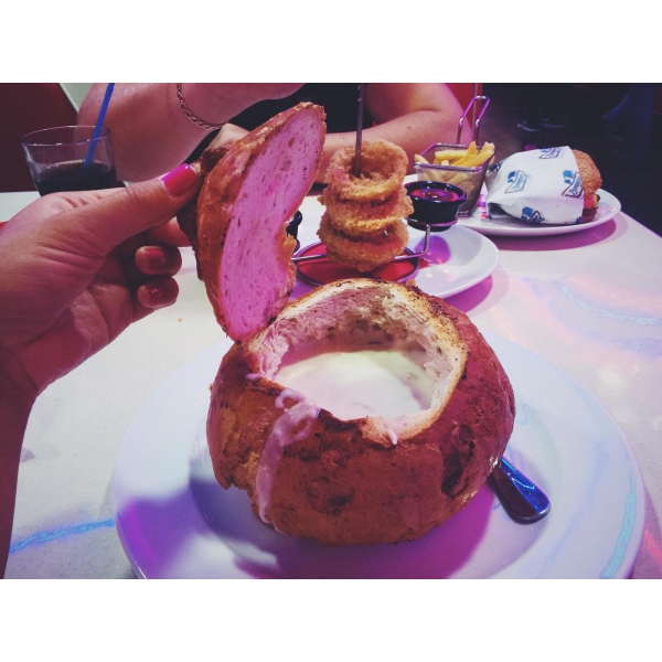 Ресторанный сервис бронирования столиков menu-rest.com - Интерьер ресторана "Beverly Hills Diner"