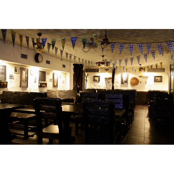 Ресторанный сервис бронирования столиков menu-rest.com - Интерьер ресторана "Мистер Бочкин"