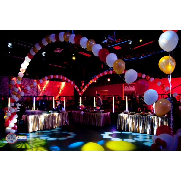 Ресторанный сервис бронирования столиков menu-rest.com - Интерьер ресторана "New Neo Vasuki"