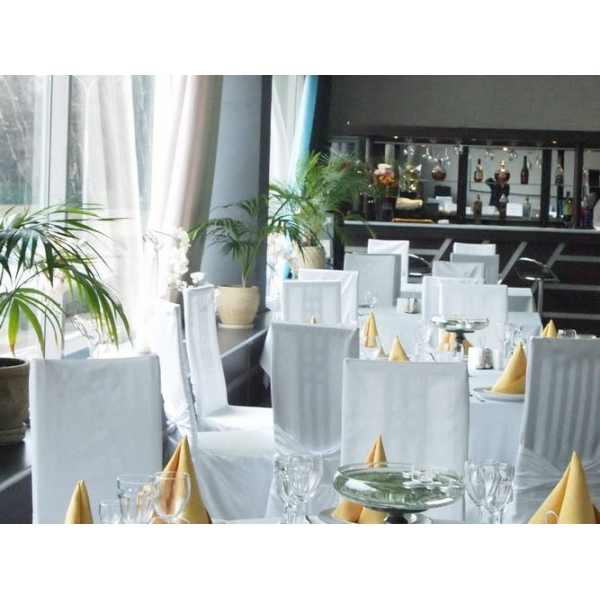 Ресторанный сервис бронирования столиков menu-rest.com - Интерьер ресторана "Битцевский очаг"