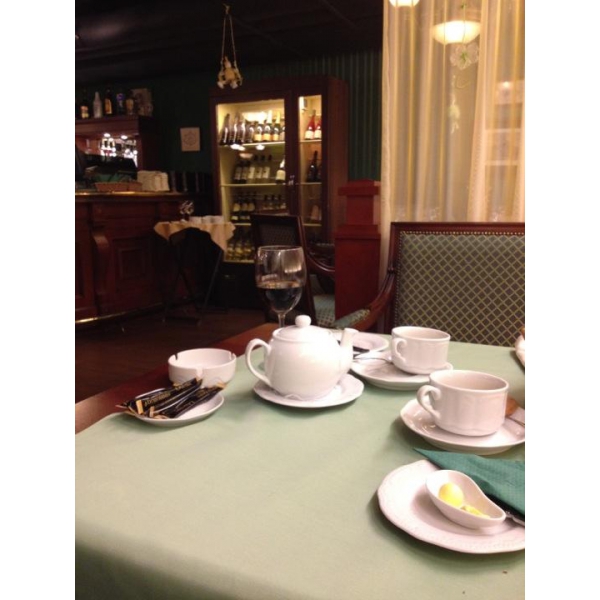 Ресторанный сервис бронирования столиков menu-rest.com - Интерьер ресторана "Запад"