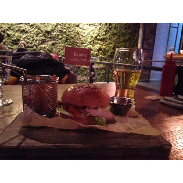 Ресторанный сервис бронирования столиков menu-rest.com - Интерьер ресторана "Лакки Лучано"