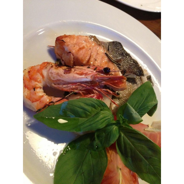 Ресторанный сервис бронирования столиков menu-rest.com - Интерьер ресторана "Casa Bella"