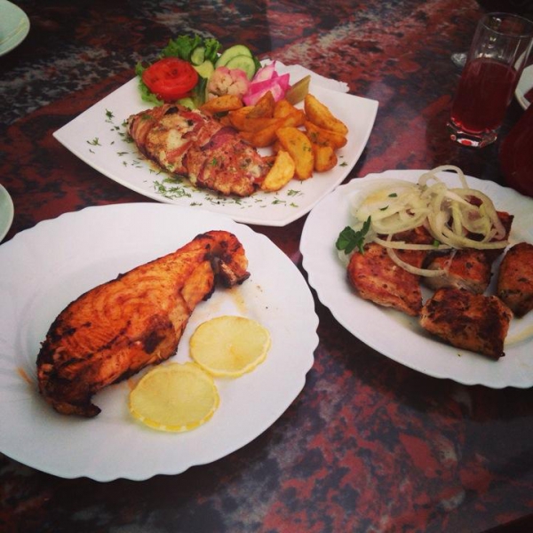 Ресторанный сервис бронирования столиков menu-rest.com - Интерьер ресторана "У Петроса"