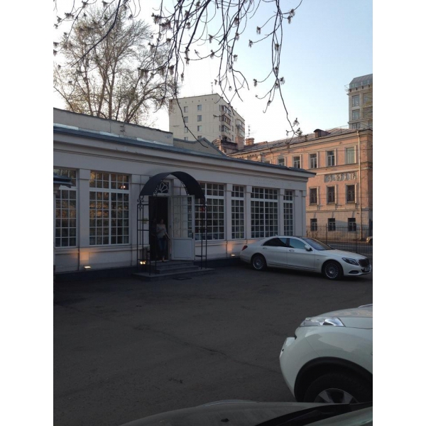 Ресторанный сервис бронирования столиков menu-rest.com - Интерьер ресторана "Дарбази"