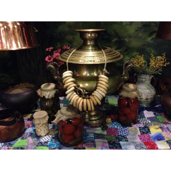 Ресторанный сервис бронирования столиков menu-rest.com - Интерьер ресторана "Ёлки-Палки"