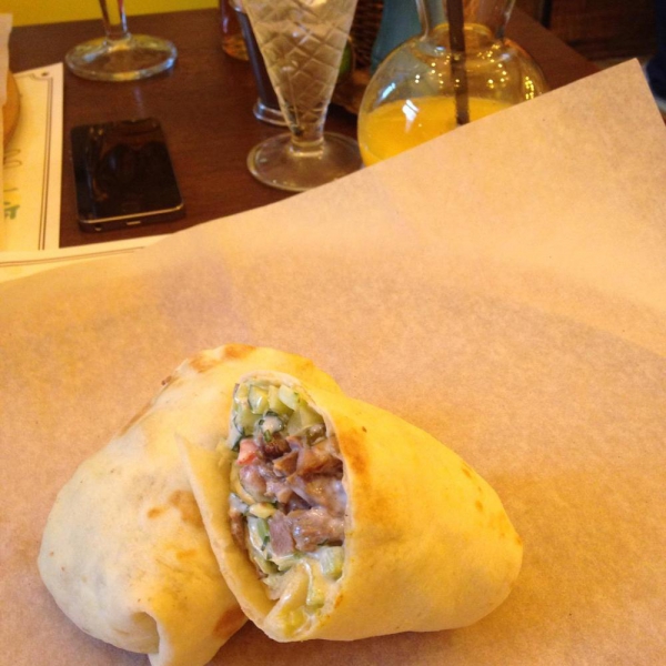 Ресторанный сервис бронирования столиков menu-rest.com - Интерьер ресторана "Laffa Laffa"