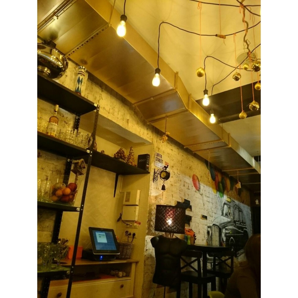 Ресторанный сервис бронирования столиков menu-rest.com - Интерьер ресторана "Laffa Laffa"