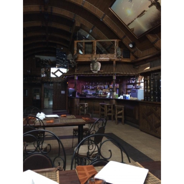 Ресторанный сервис бронирования столиков menu-rest.com - Интерьер ресторана "Охотники на привале"