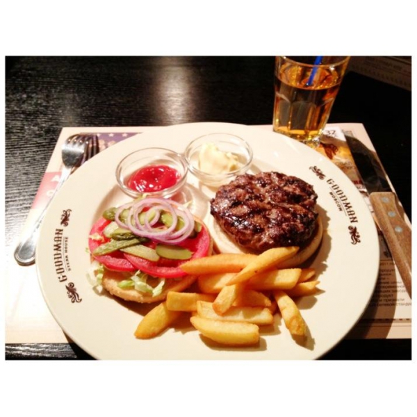 Ресторанный сервис бронирования столиков menu-rest.com - Интерьер ресторана "GOODMAN"