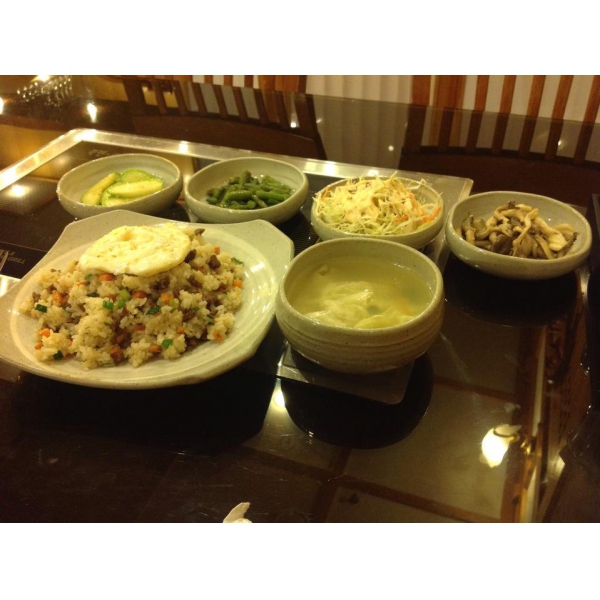 Ресторанный сервис бронирования столиков menu-rest.com - Интерьер ресторана "Менга"