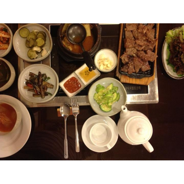 Ресторанный сервис бронирования столиков menu-rest.com - Интерьер ресторана "Менга"