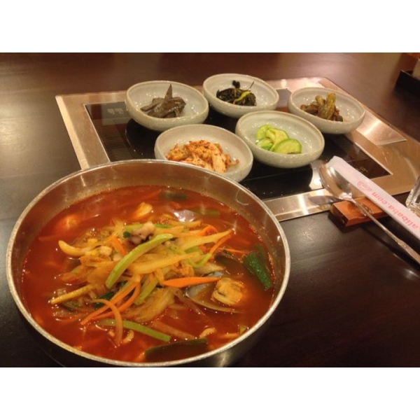 Ресторанный сервис бронирования столиков menu-rest.com - Интерьер ресторана "Менга"