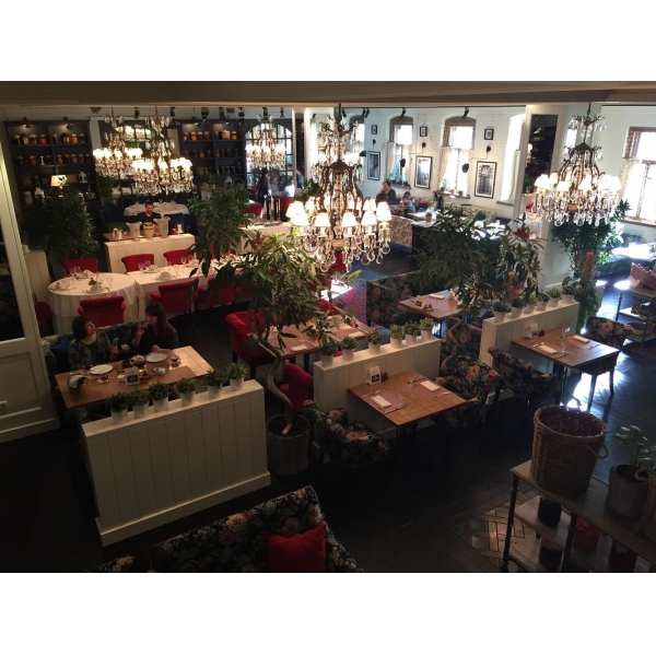 Ресторанный сервис бронирования столиков menu-rest.com - Интерьер ресторана "Нани"