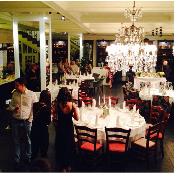 Ресторанный сервис бронирования столиков menu-rest.com - Интерьер ресторана "Нани"