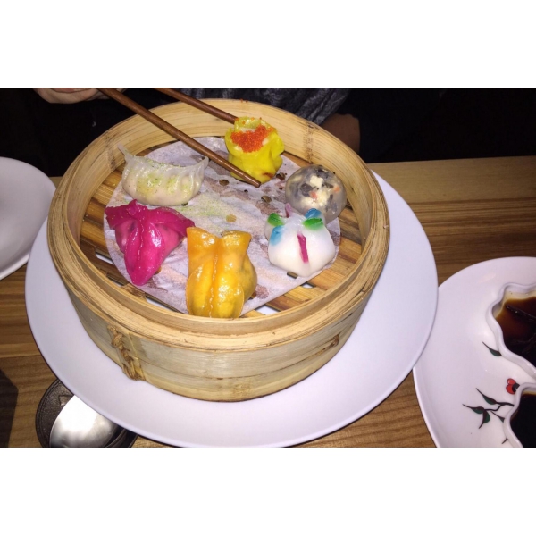 Ресторанный сервис бронирования столиков menu-rest.com - Интерьер ресторана "Madame Wong"