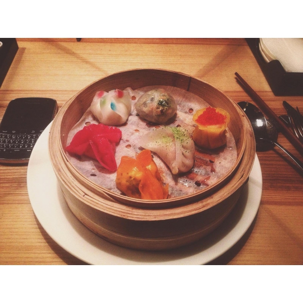 Ресторанный сервис бронирования столиков menu-rest.com - Интерьер ресторана "Madame Wong"