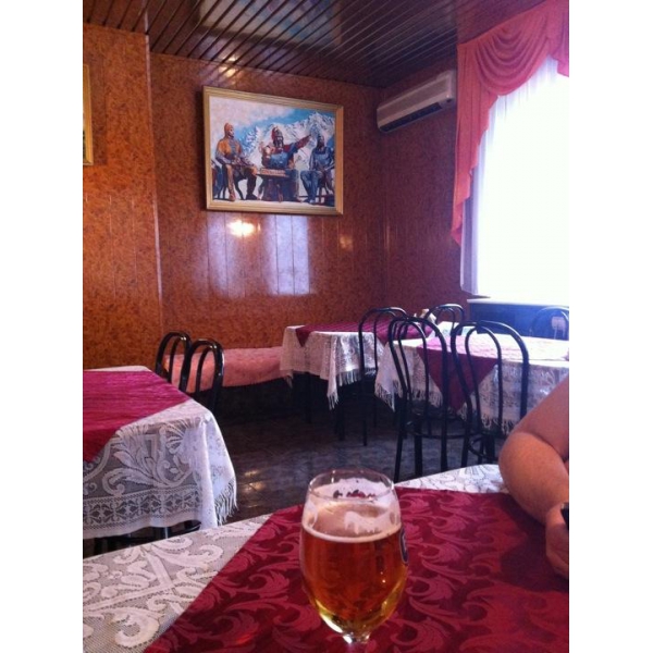 Ресторанный сервис бронирования столиков menu-rest.com - Интерьер ресторана "Владикавказ"