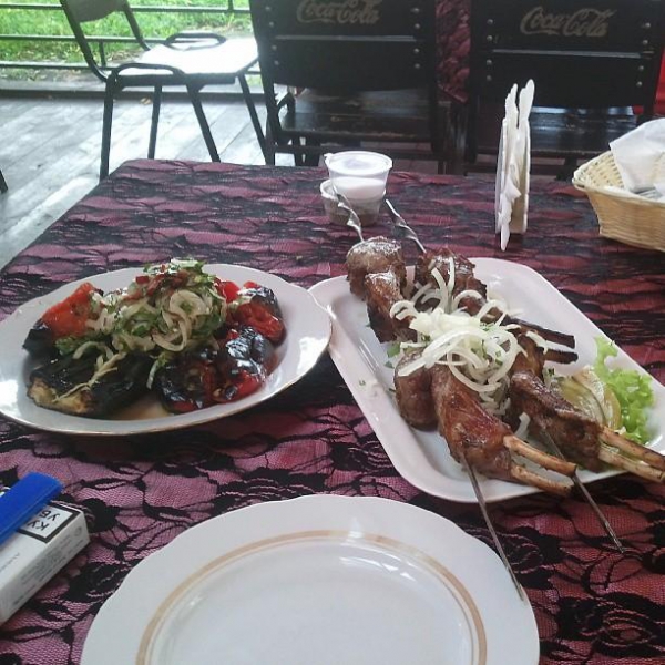 Ресторанный сервис бронирования столиков menu-rest.com - Интерьер ресторана "Владикавказ"