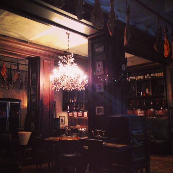 Ресторанный сервис бронирования столиков menu-rest.com - Интерьер ресторана "Лос Бандидос"