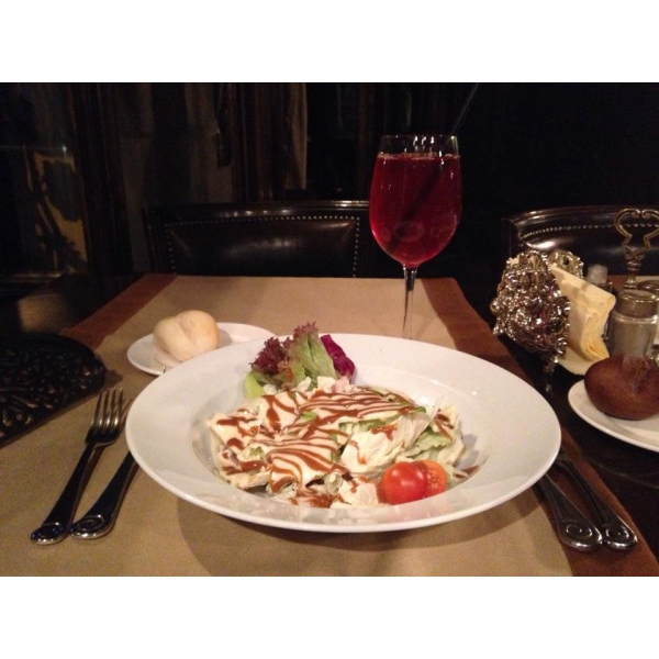 Ресторанный сервис бронирования столиков menu-rest.com - Интерьер ресторана "Лос Бандидос"