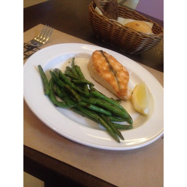 Ресторанный сервис бронирования столиков menu-rest.com - Интерьер ресторана "Детектив"