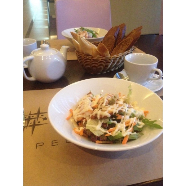 Ресторанный сервис бронирования столиков menu-rest.com - Интерьер ресторана "Детектив"