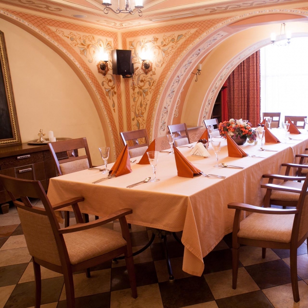 Ресторанный сервис бронирования столиков menu-rest.com - Интерьер ресторана "История"