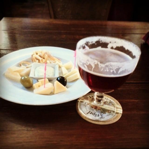 Ресторанный сервис бронирования столиков menu-rest.com - Интерьер ресторана "Пивная келья"