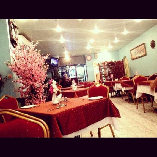 Ресторанный сервис бронирования столиков menu-rest.com - Интерьер ресторана "Devi Cafe"