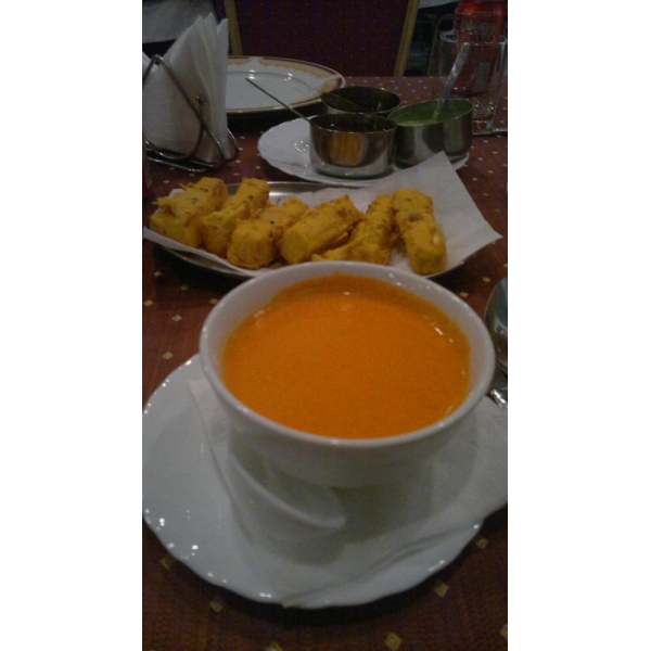 Ресторанный сервис бронирования столиков menu-rest.com - Интерьер ресторана "Devi Cafe"