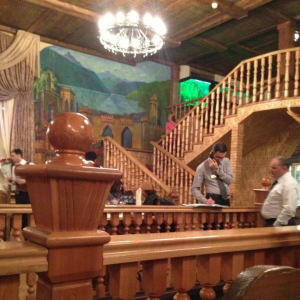 Ресторанный сервис бронирования столиков menu-rest.com - Интерьер ресторана "Севгилим"