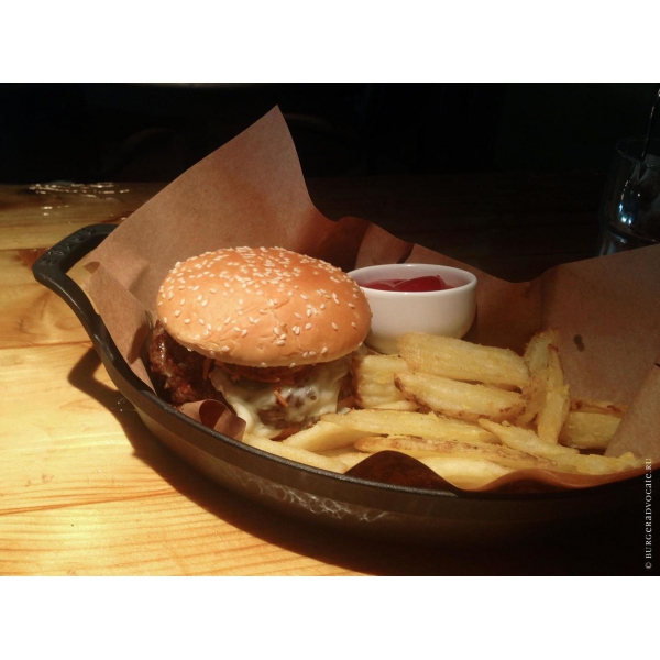 Ресторанный сервис бронирования столиков menu-rest.com - Интерьер ресторана "Чугунный мост"