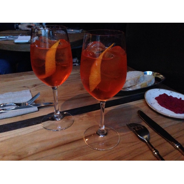 Ресторанный сервис бронирования столиков menu-rest.com - Интерьер ресторана "Lesartists"