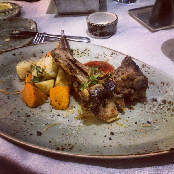 Ресторанный сервис бронирования столиков menu-rest.com - Интерьер ресторана "Acapella Restaurant & Lounge"