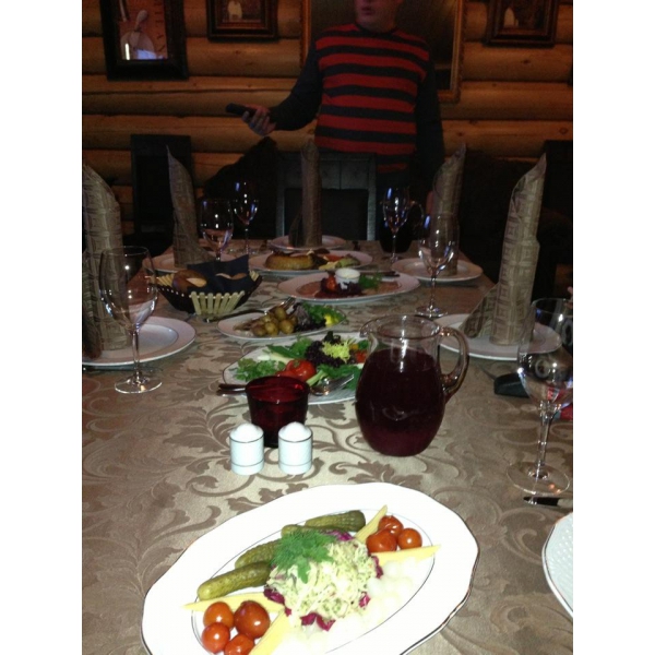 Ресторанный сервис бронирования столиков menu-rest.com - Интерьер ресторана "Ушакоff"