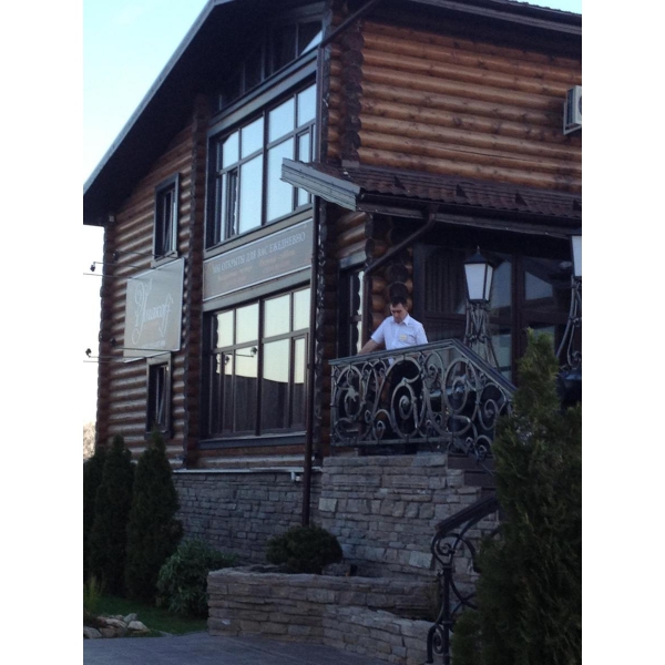 Ресторанный сервис бронирования столиков menu-rest.com - Интерьер ресторана "Ушакоff"