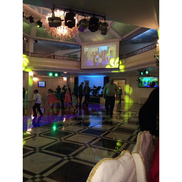 Ресторанный сервис бронирования столиков menu-rest.com - Интерьер ресторана "Карина"