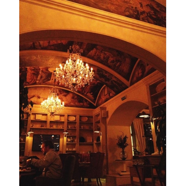 Ресторанный сервис бронирования столиков menu-rest.com - Интерьер ресторана "Бифштекс"