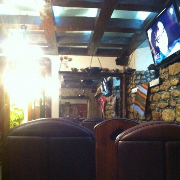 Ресторанный сервис бронирования столиков menu-rest.com - Интерьер ресторана "Легенда"