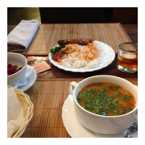 Ресторанный сервис бронирования столиков menu-rest.com - Интерьер ресторана "Легенда"