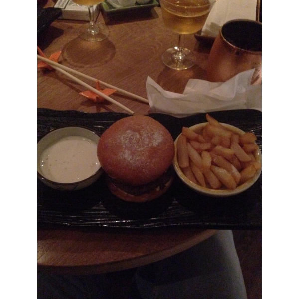 Ресторанный сервис бронирования столиков menu-rest.com - Интерьер ресторана "Gutai"