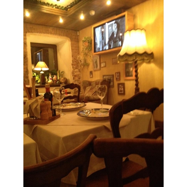 Ресторанный сервис бронирования столиков menu-rest.com - Интерьер ресторана "Piccolino"