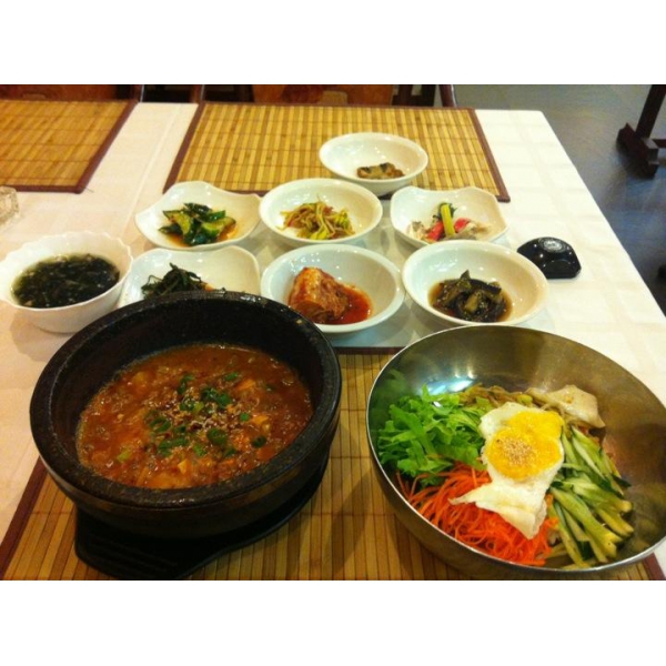 Ресторанный сервис бронирования столиков menu-rest.com - Интерьер ресторана "Сеул"